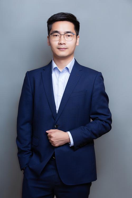 卞备宁 项目运营总监